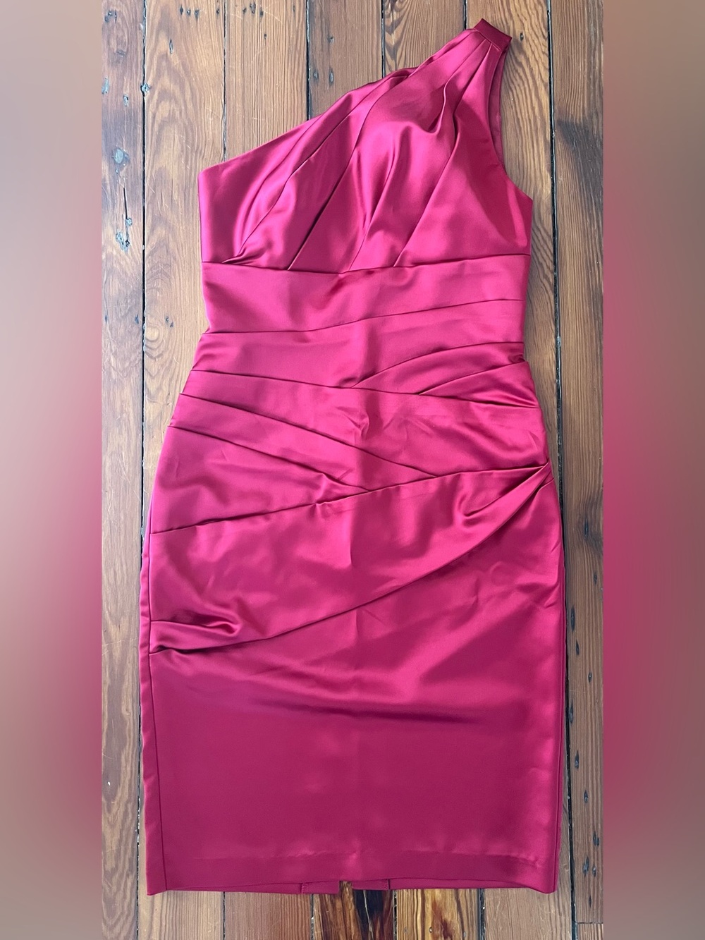 David’s Bridal Maroon One Shoulder Ruched Stretch Satin Dress Size 6